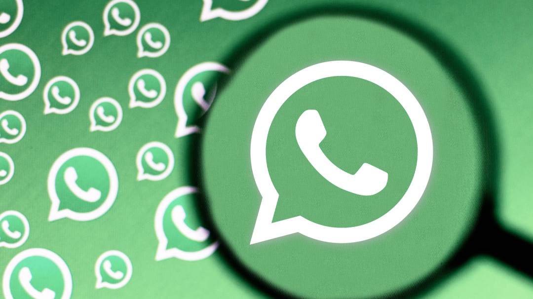 Chats de WhatsApp entre iOS y Android tendrán que pasarse por cable