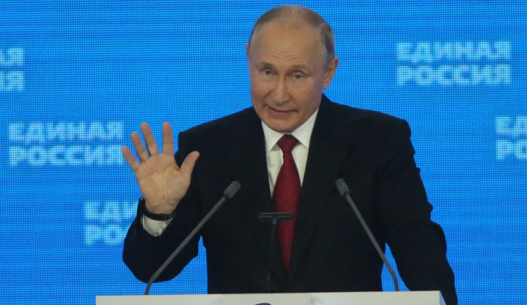 Vladimir Putin en su conversación con los ciudadanos Vladimir Putin en su conversación con los ciudadanos