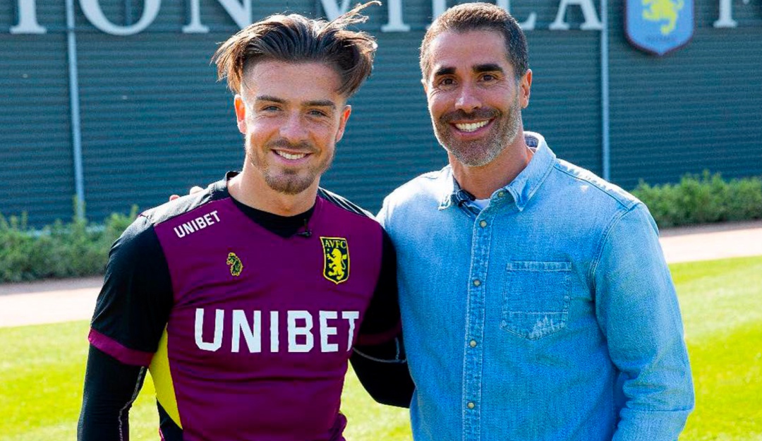 Jack Grealish y Juan Pablo Ángel en la sede del Aston Villa Jack Grealish y Juan Pablo Ángel en la sede del Aston Villa