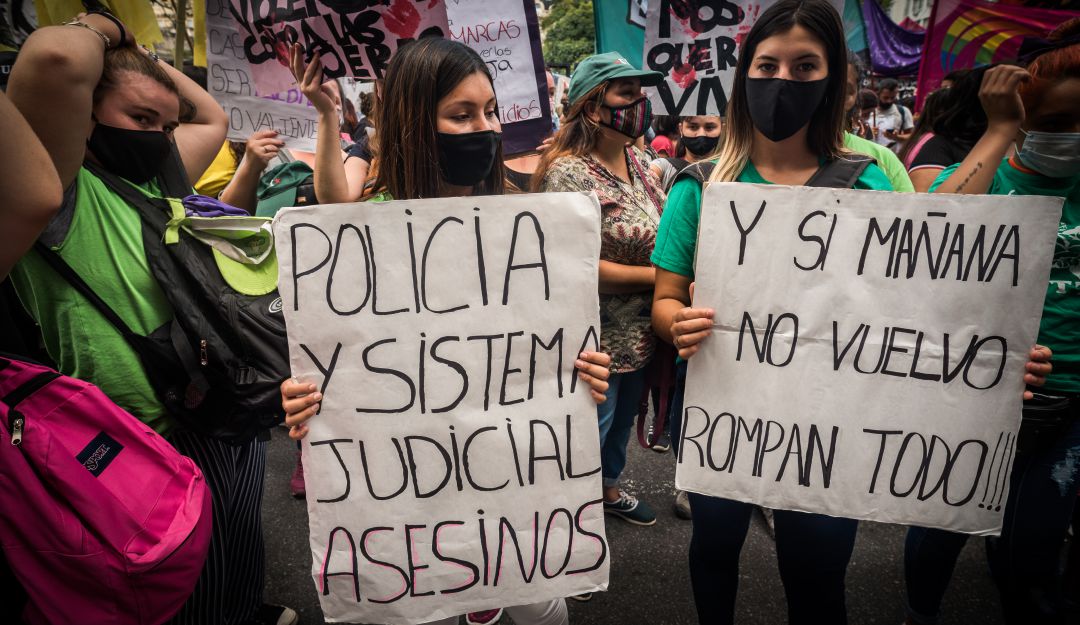 Manifestación contra los feminicidios en Argentina. Manifestación contra los feminicidios en Argentina.