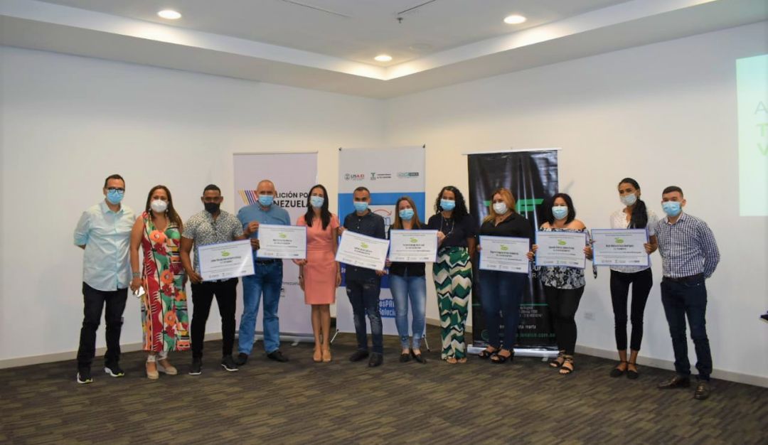 Familias venezolanas reciben apoyo para formalizar sus emprendimientos Familias venezolanas reciben apoyo para formalizar sus emprendimientos