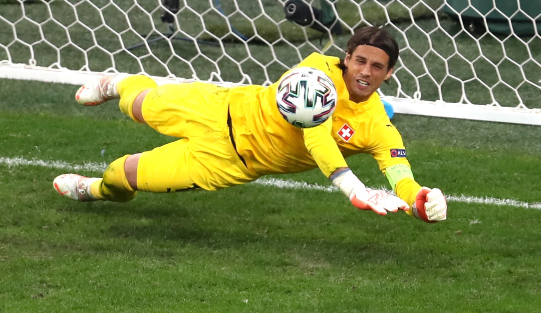 Yan Sommer en la Eurocopa 2021 ante España Yan Sommer en la Eurocopa 2021 ante España