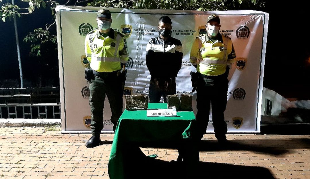Capturado llevando como equipaje dos kilos de marihuana Capturado llevando como equipaje dos kilos de marihuana