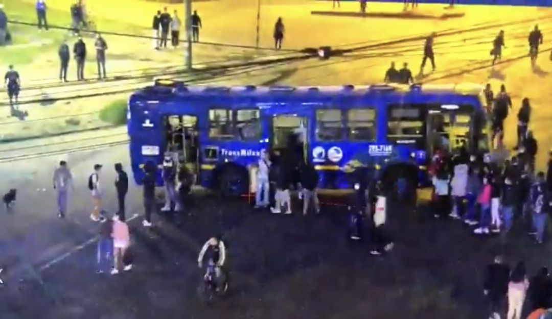 Buses retenidos en Bogotá Buses retenidos en Bogotá