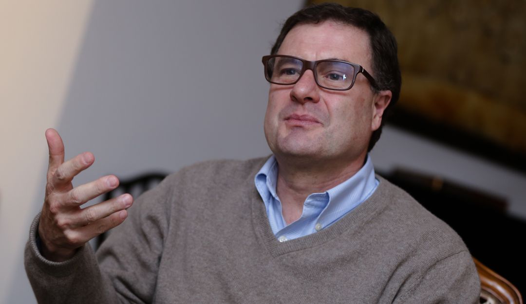 El expresidente de la ANI, Luis Fernando Andrade enfrenta un proceso disciplinario por presuntas irregularidades en contratos de la Ruta del Sol El expresidente de la ANI, Luis Fernando Andrade enfrenta un proceso disciplinario por presuntas irregularidades en contratos de la Ruta del Sol