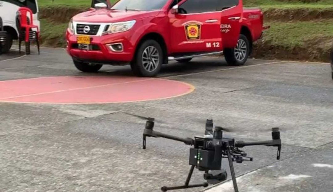 Equipos tecnológicos. Equipos tecnológicos.