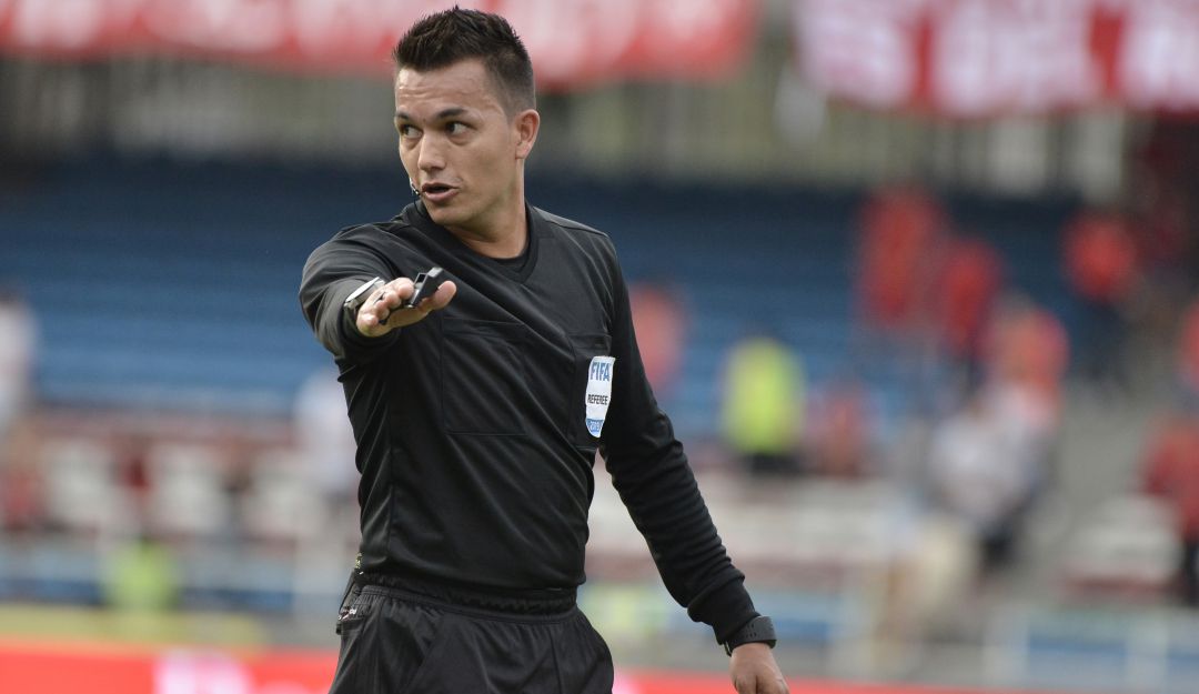 Nicolás Gallo regresa a un torneo internacional luego de haber sido sancionado por la Conmebol. Nicolás Gallo regresa a un torneo internacional luego de haber sido sancionado por la Conmebol.