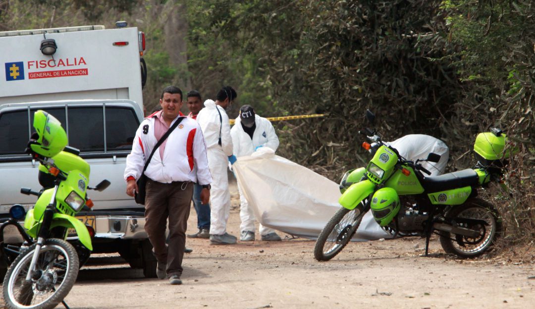 Al parecer el conductor del vehículo pesado emprendió la huida y no auxilió a la víctima Al parecer el conductor del vehículo pesado emprendió la huida y no auxilió a la víctima