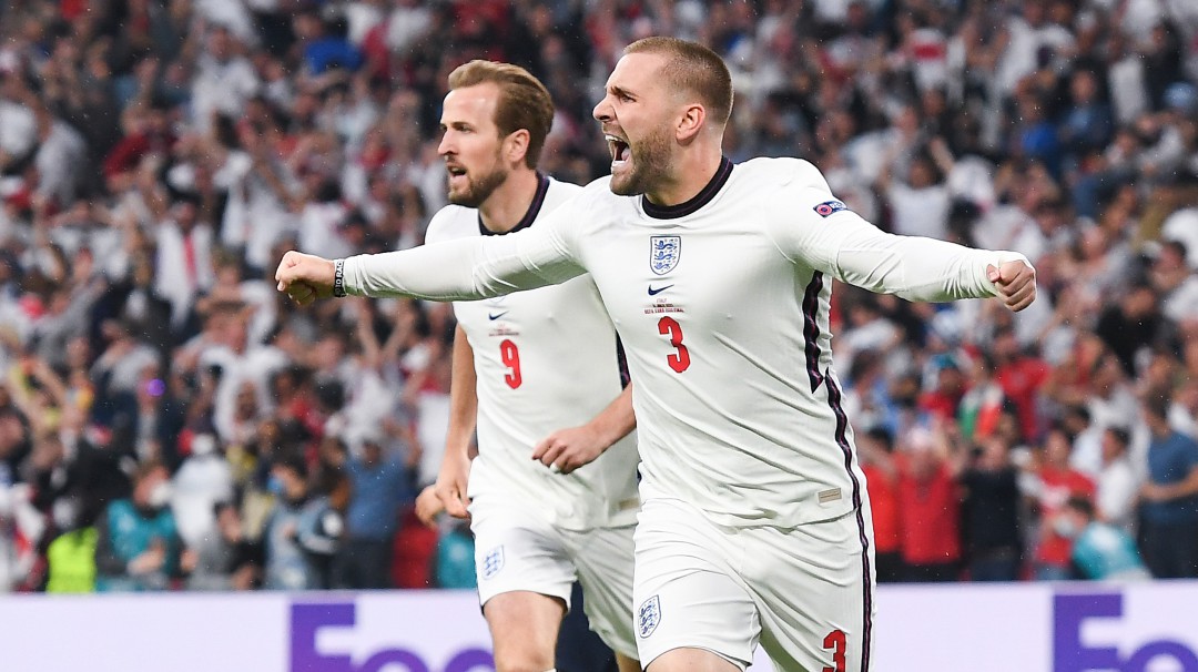 Shaw anotó el gol más rápido en una final de Eurocopa