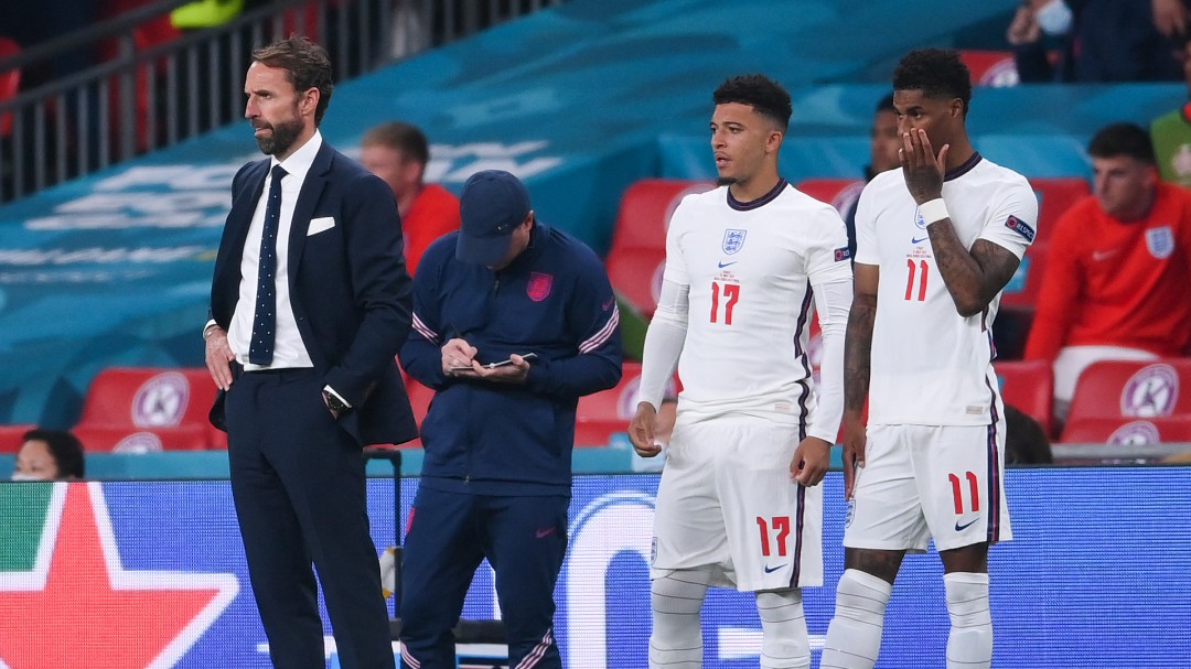 Southgate acepta su responsabilidad en la "apuesta" de los penales