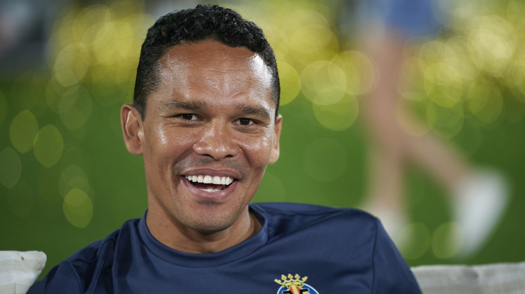 Bacca continuará su carrera en la primera divisón de España