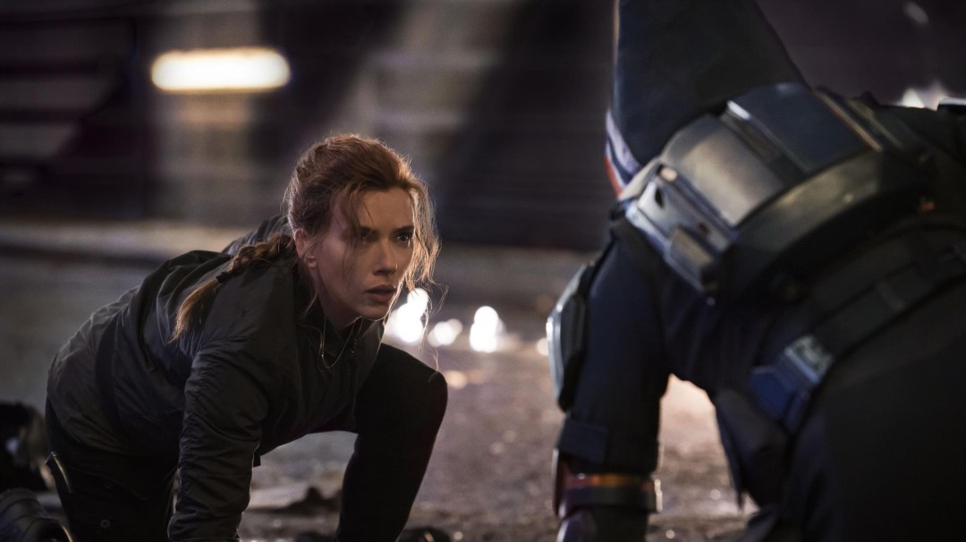 Black Widow triunfa en taquilla y supera los 215 millones de dólares
