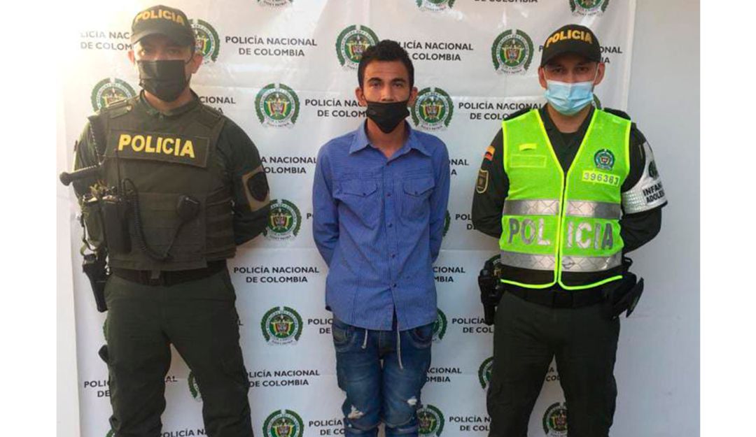 Capturan a un hombre señalado de haber asesinado a una mujer a cuchillo Capturan a un hombre señalado de haber asesinado a una mujer a cuchillo