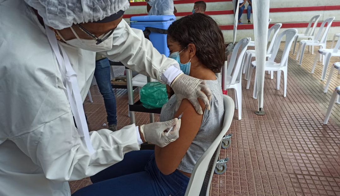 Vacunación masiva en Piojó Vacunación masiva en Piojó