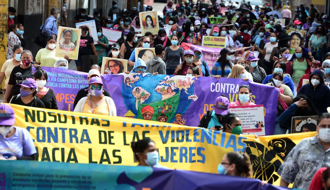 Protesta feminista en Honduras. Protesta feminista en Honduras.