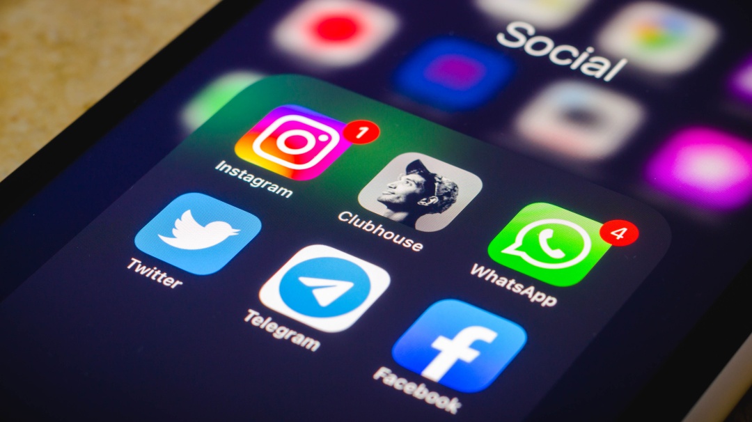 WhatsApp mantendrá en silencio y ocultos los chats archivados