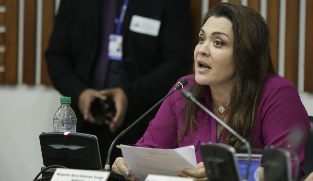 La congresista uribista, Margarita Restrepo, fue elegida como la nueva presidenta de Parlamento Internacional para la Tolerancia y la Paz La congresista uribista, Margarita Restrepo, fue elegida como la nueva presidenta de Parlamento Internacional para la Tolerancia y la Paz