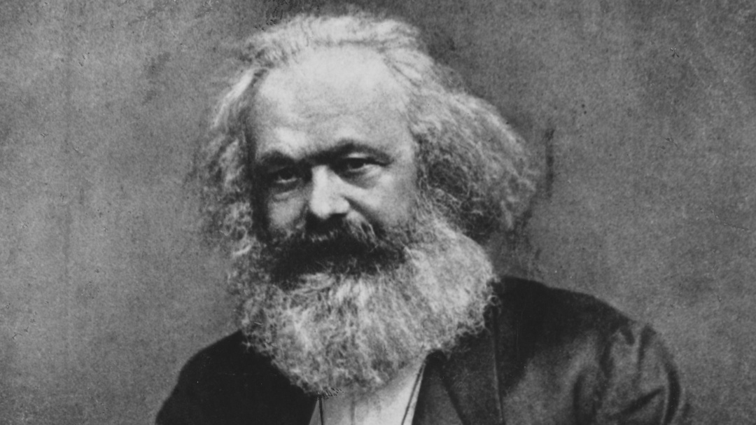 ¿Qué es el comunismo y por qué lo usan en las peleas políticas?