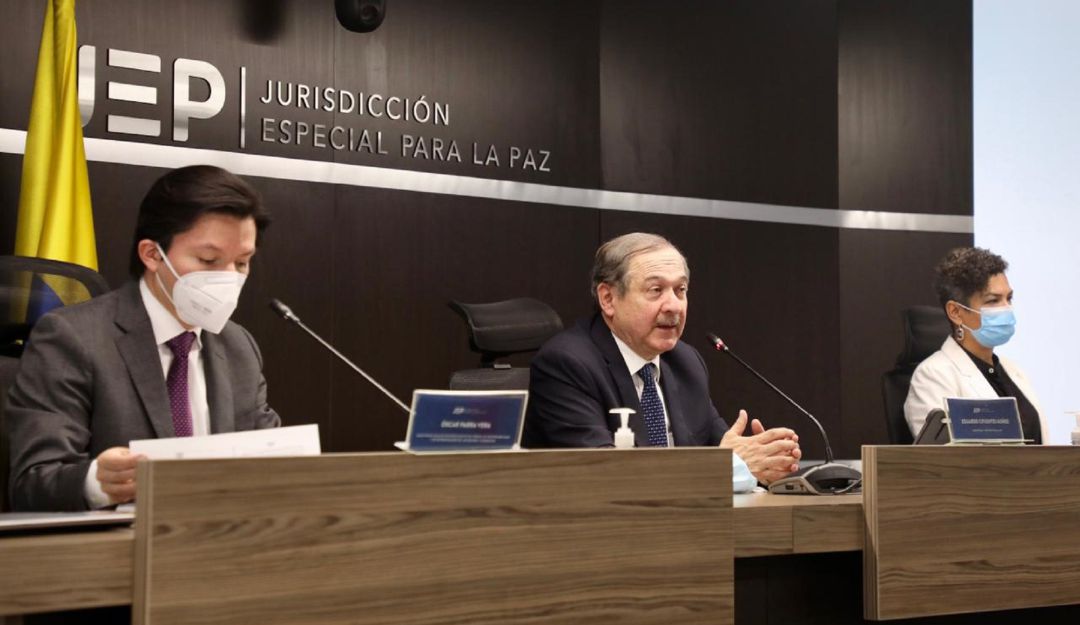 Jurisdicción Especial para la Paz imputa a 15 miliatres crímenes por falsos positivos Jurisdicción Especial para la Paz imputa a 15 miliatres crímenes por falsos positivos