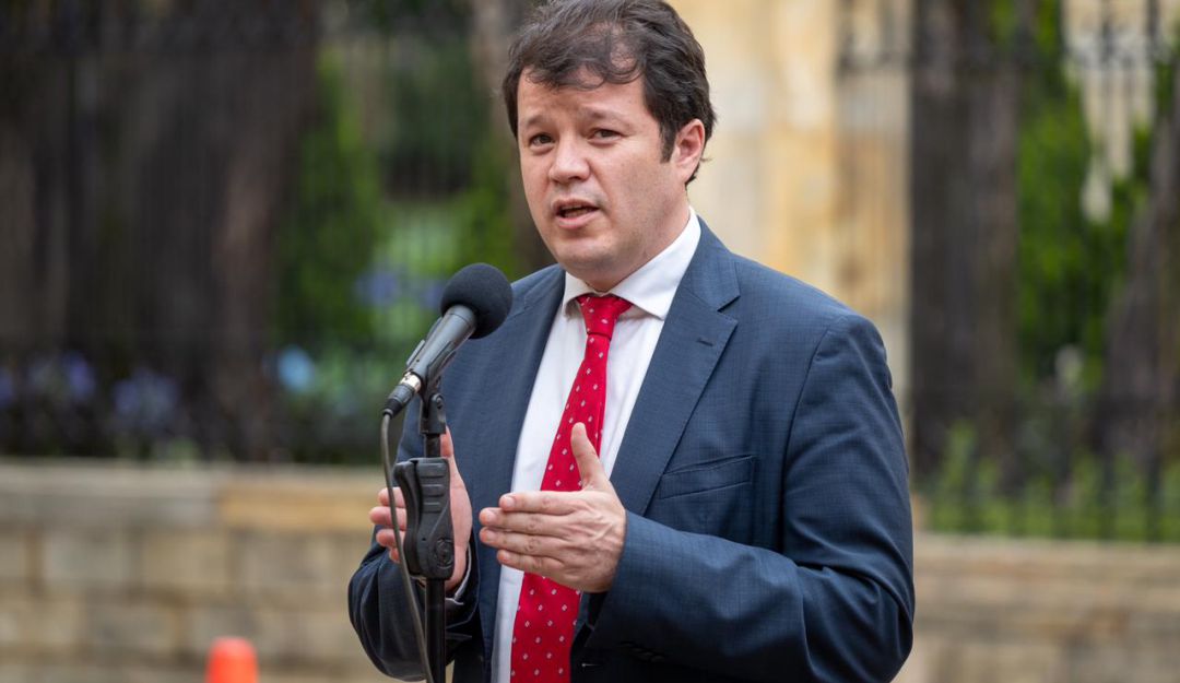 Víctor Muñoz Víctor Muñoz