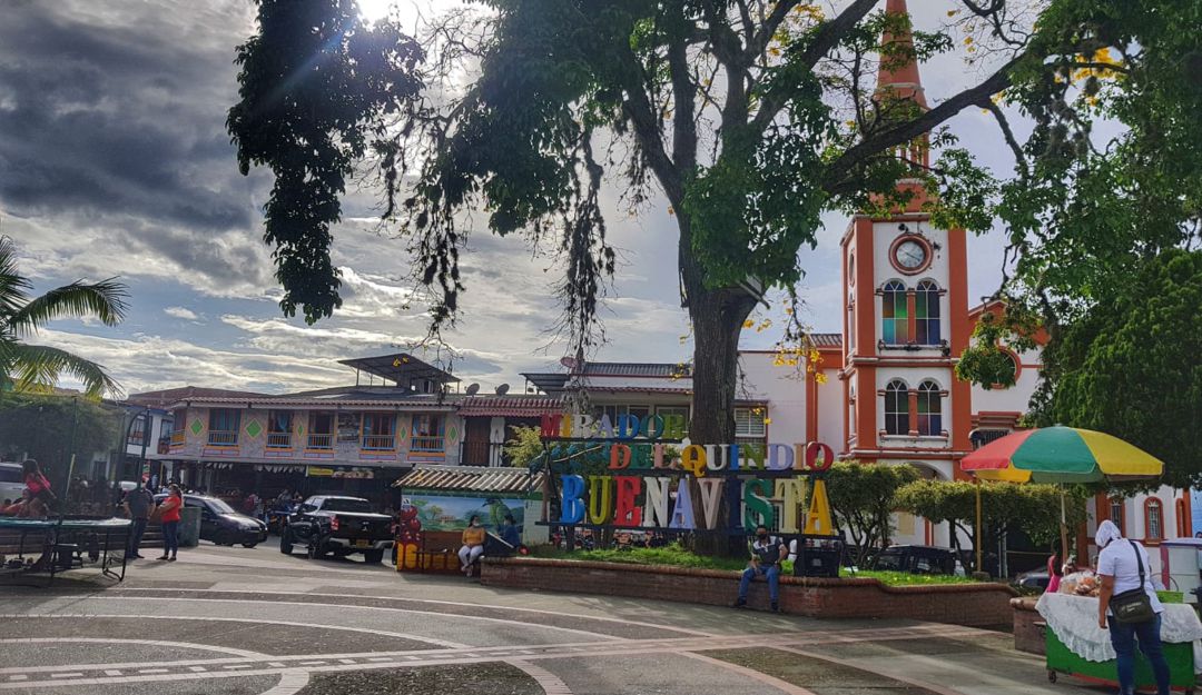 Plaza principal en el municipio de Buenavista Plaza principal en el municipio de Buenavista