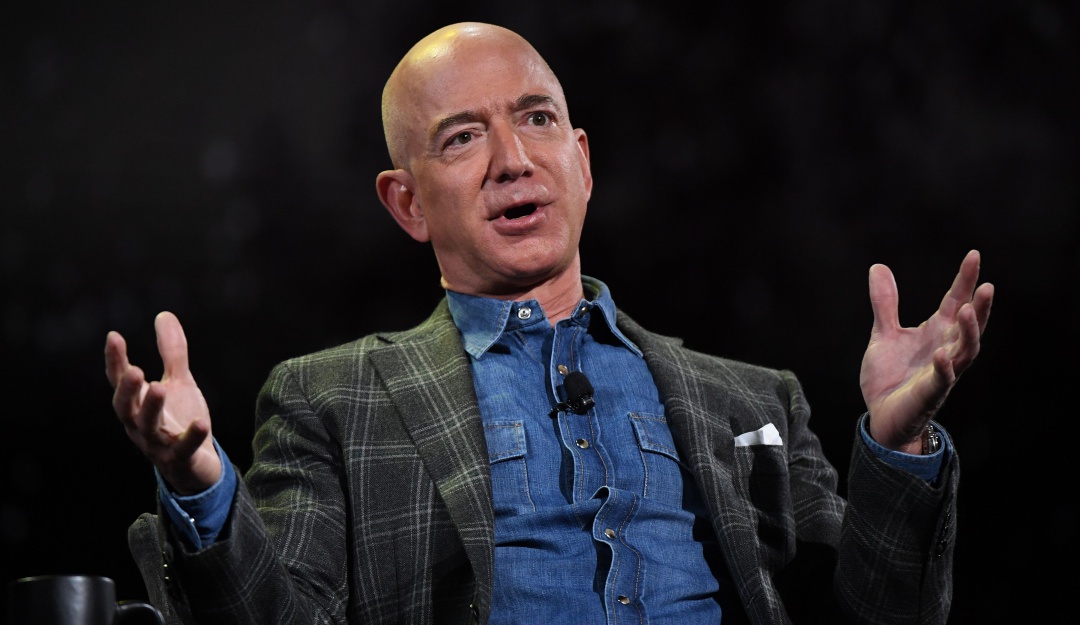 Jeff Bezos, creador de Amazon Jeff Bezos, creador de Amazon