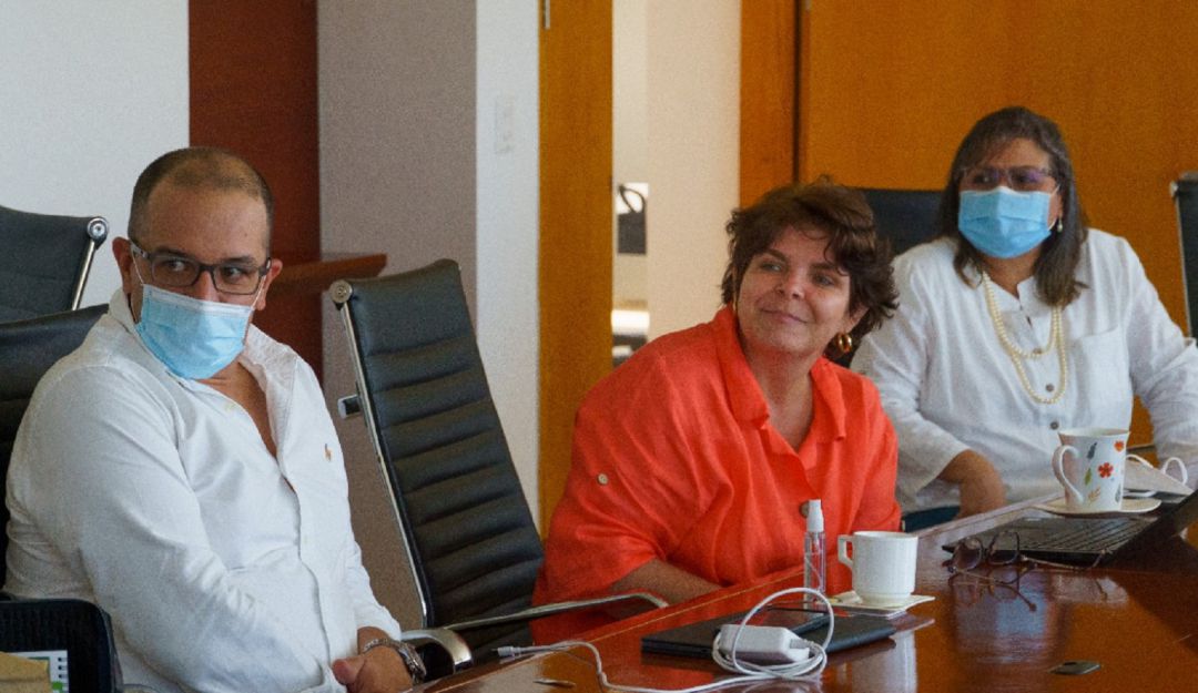 Jorge Andrés Carrillo se reunió con la gerente de Afinia, Blanca Liliana Ruíz y el equipo directivo de la filial Jorge Andrés Carrillo se reunió con la gerente de Afinia, Blanca Liliana Ruíz y el equipo directivo de la filial