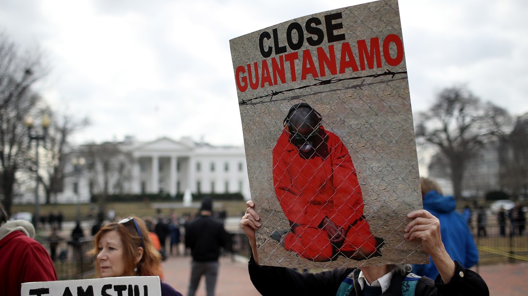 Casa Blanca: "El objetivo es cerrar la Bahía de Guantánamo"
