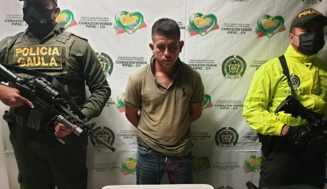 Se trata de alias ‘Yanka’, presunto integrante del Clan del Golfo con anotaciones judiciales por porte de estupefacientes Se trata de alias ‘Yanka’, presunto integrante del Clan del Golfo con anotaciones judiciales por porte de estupefacientes