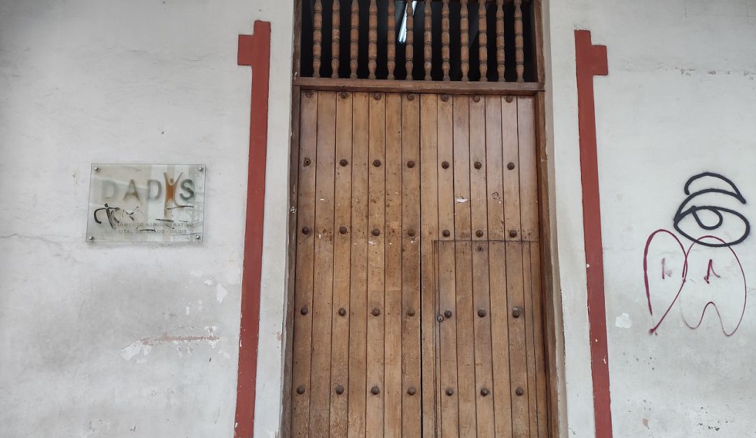 Comunidades de diferentes sectores expresaron que este jueves desde las 8:00 am estarán en la sede del departamento de salud en la Calle Larga Comunidades de diferentes sectores expresaron que este jueves desde las 8:00 am estarán en la sede del departamento de salud en la Calle Larga