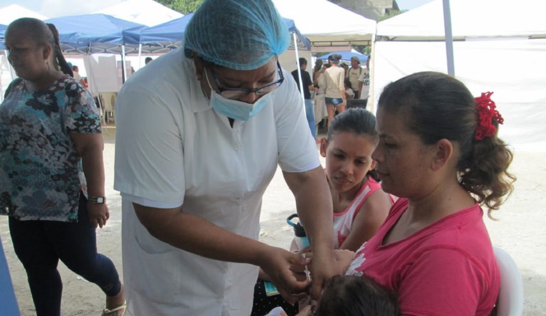 Autoridades sanitarias ampliarán puesto de salud en La Parada Autoridades sanitarias ampliarán puesto de salud en La Parada