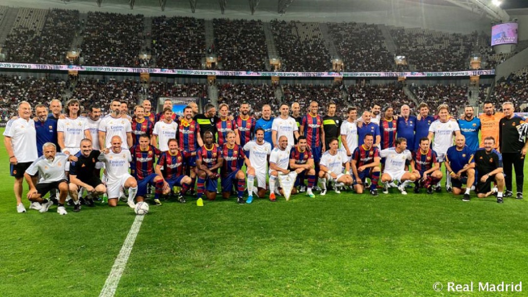 Real Madrid venció al Barcelona en un espectacular clásico de leyendas