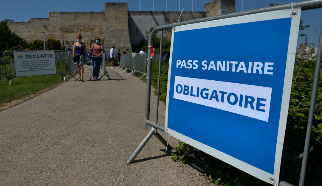 Pasaporte sanitario requerido Pasaporte sanitario requerido