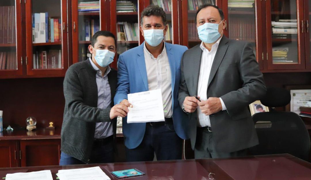Oposición presenta una contra propuesta a la Reforma Tributaria, presentada por el Gobierno Oposición presenta una contra propuesta a la Reforma Tributaria, presentada por el Gobierno