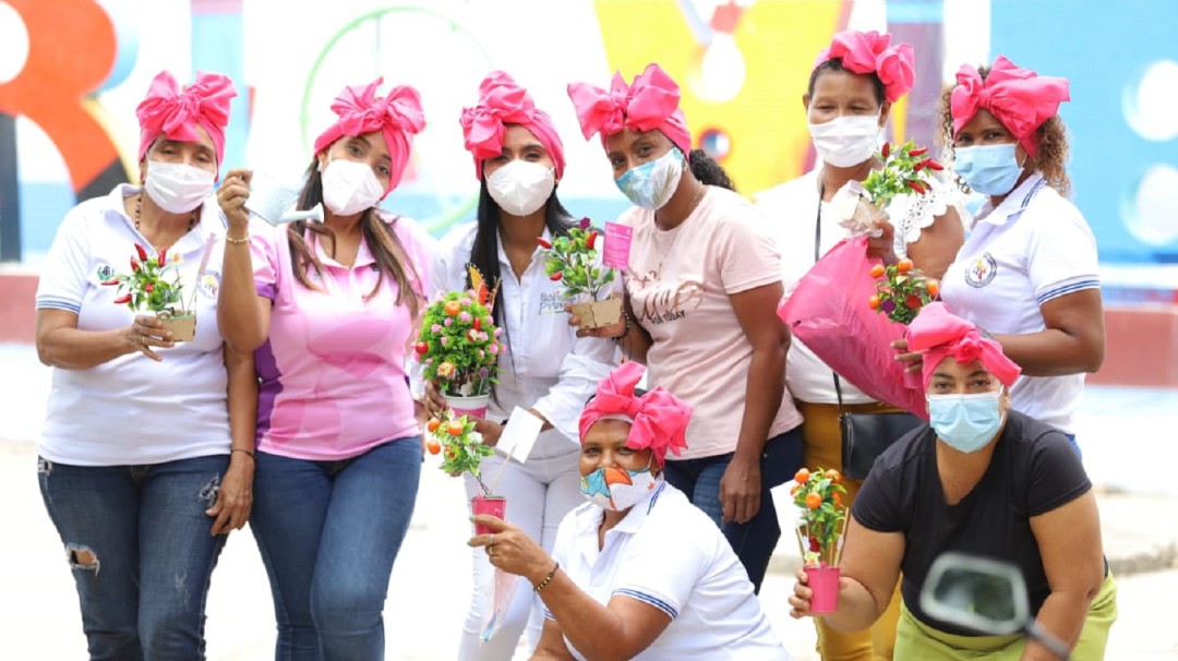 Campaña que busca garantizar derechos de niños y mujeres llegó a Río Viejo