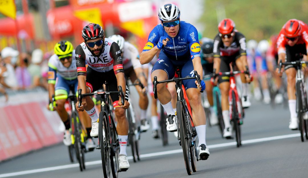 Fernando Gaviria al cruzar la meta en segundo puesto en el Tour de Wallonie. Fernando Gaviria al cruzar la meta en segundo puesto en el Tour de Wallonie.