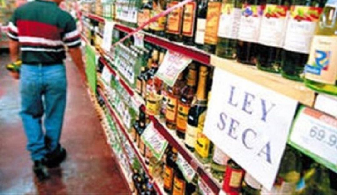 La ley seca o prohibición y expendio del consumo de bebidas embriagantes, regirá entre la 1:00 a.m. y las 5 a.m. de cada día. La ley seca o prohibición y expendio del consumo de bebidas embriagantes, regirá entre la 1:00 a.m. y las 5 a.m. de cada día.