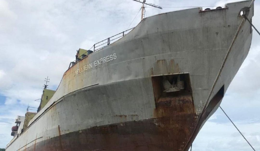 Los sitios donde se han detectado son la Ciénaga de las Quintas, Caño Zapatero y la bahía interna Los sitios donde se han detectado son la Ciénaga de las Quintas, Caño Zapatero y la bahía interna