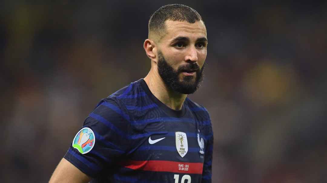 Karim Benzema, positivo por COVID-19