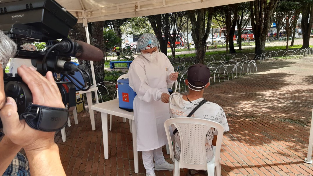 Abrir vacunación COVID sin recursos es muy preocupante: Sindess Quindío