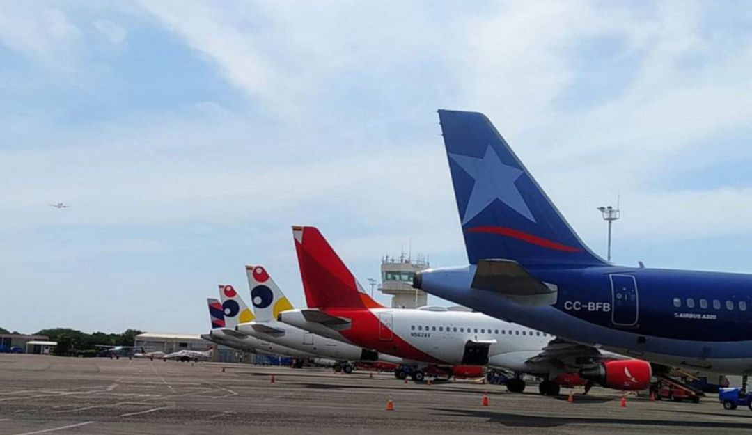 Emergencias en el aeropuerto: Alerta en el aeropuerto de Santa Marta por supuesta amenaza de una bomba Emergencias en el aeropuerto: Alerta en el aeropuerto de Santa Marta por supuesta amenaza de una bomba