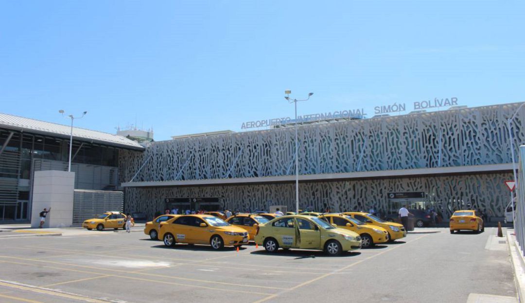 Supuestos casos de bomba en aeropuerto: Autoridades descartan presencia de artefacto en el aeropuerto samario Supuestos casos de bomba en aeropuerto: Autoridades descartan presencia de artefacto en el aeropuerto samario