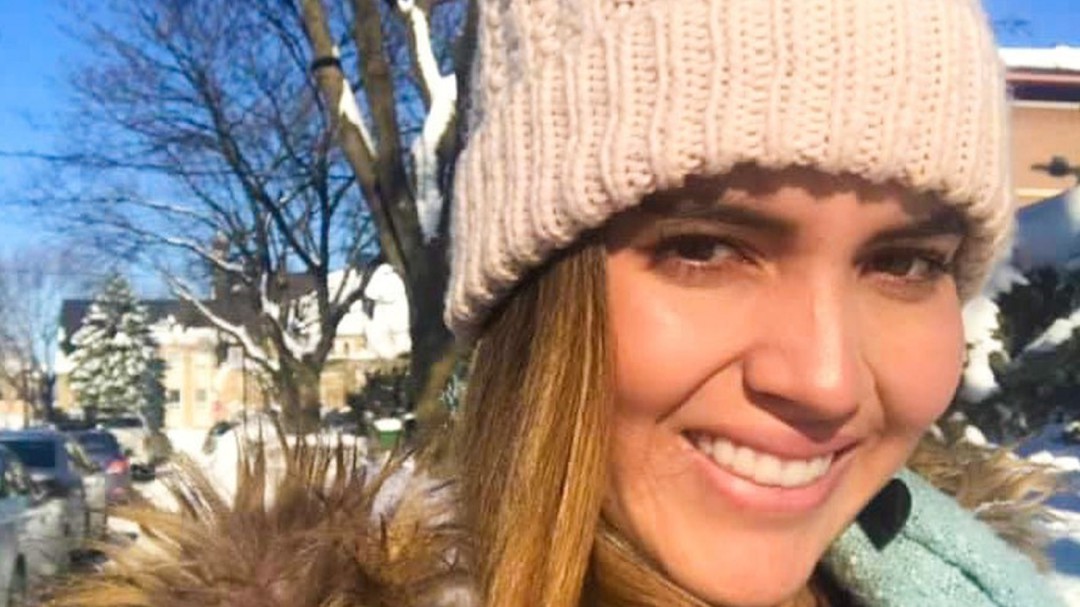 Instagramer caleña llor´´o tras recibir residencia canadiense