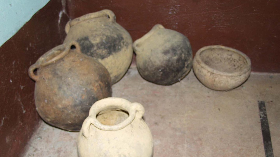Encontraron 26 tumbas en medio de las obras para la extensión de la Caracas