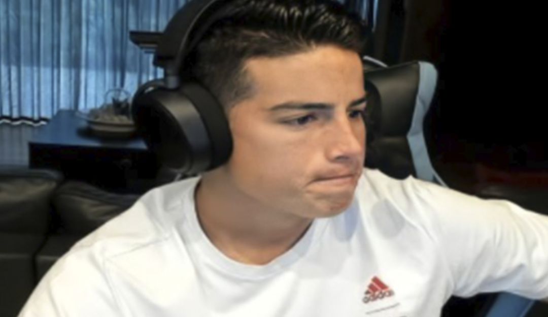James Rodríguez en transmisión por Twitch James Rodríguez en transmisión por Twitch