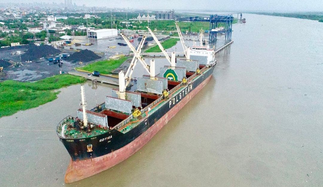 Canal de acceso al puerto de Barranquilla. Canal de acceso al puerto de Barranquilla.