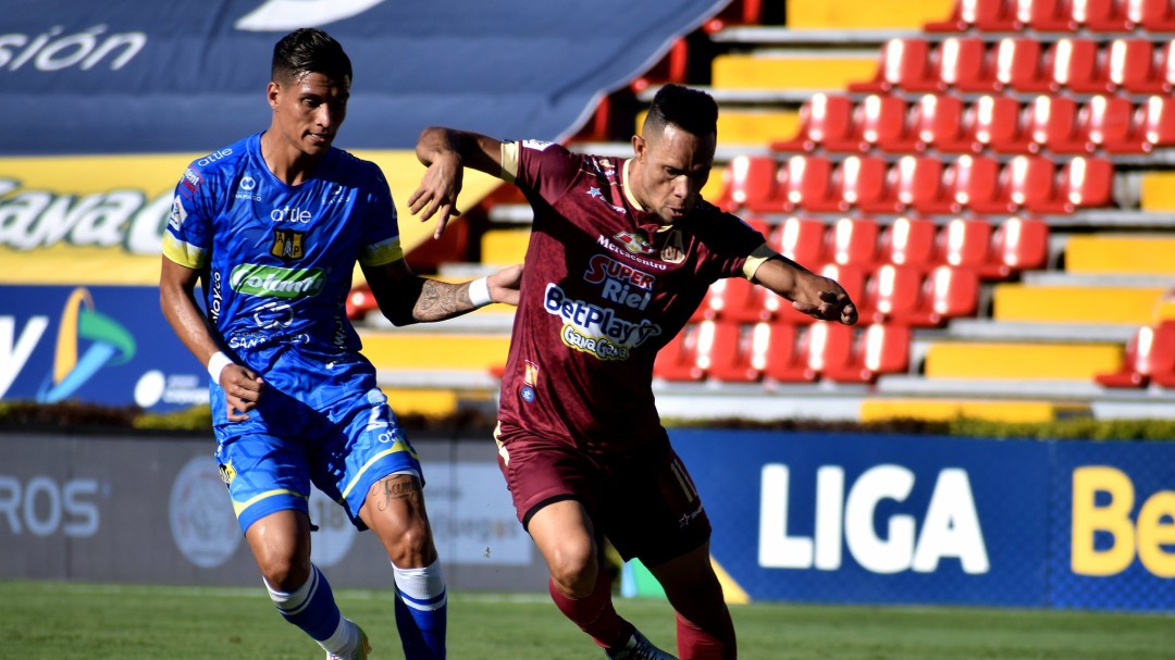 Alianza Petrolera empata con Tolima en el último suspiro y sigue invicto