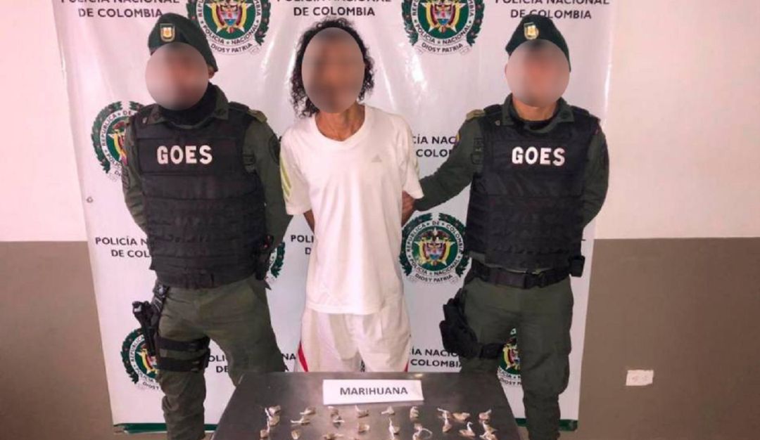 Uniformados incautaron más de 500 dosis de estupefacientes entre marihuana, cocaína y bazuco Uniformados incautaron más de 500 dosis de estupefacientes entre marihuana, cocaína y bazuco