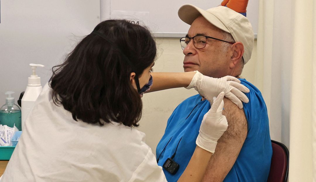 Vacunación de la tercera dosis Vacunación de la tercera dosis