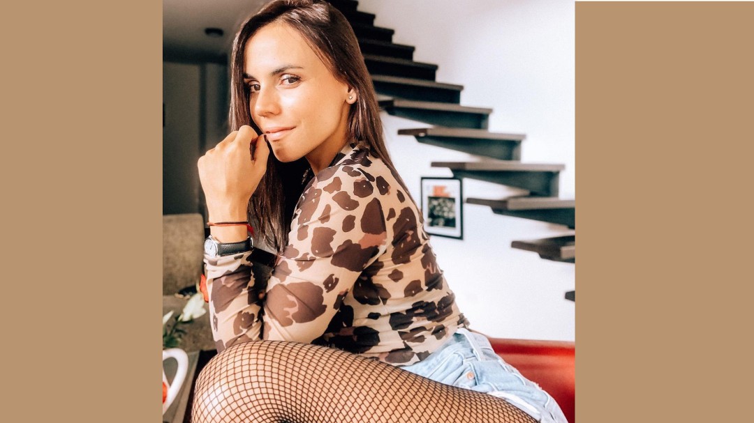 "Sin palabras", le dijeron a Carolina Gaitán por foto en microbikini